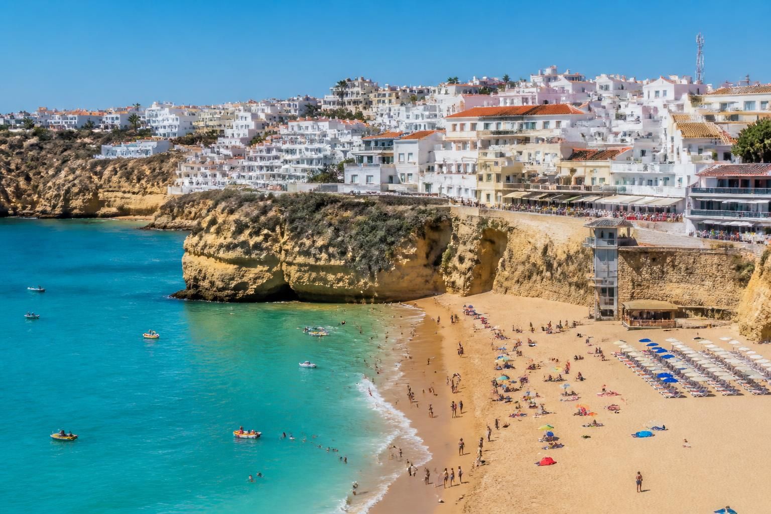 explorez albufeira en 2026 avec notre guide complet pour un séjour inoubliable : plages magnifiques, activités incontournables, conseils pratiques et bonnes adresses.